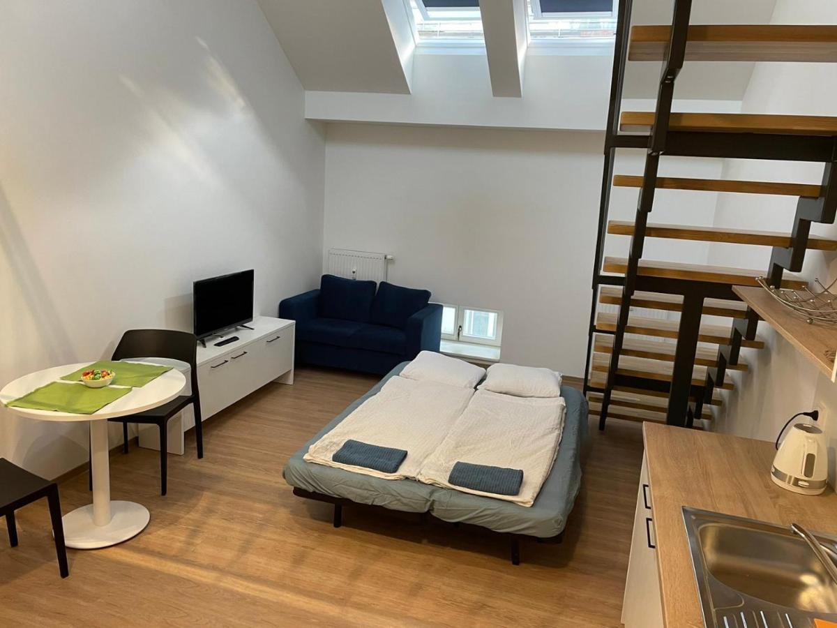 Mezonet - Postovska Centr Apartments Brno Extérieur photo